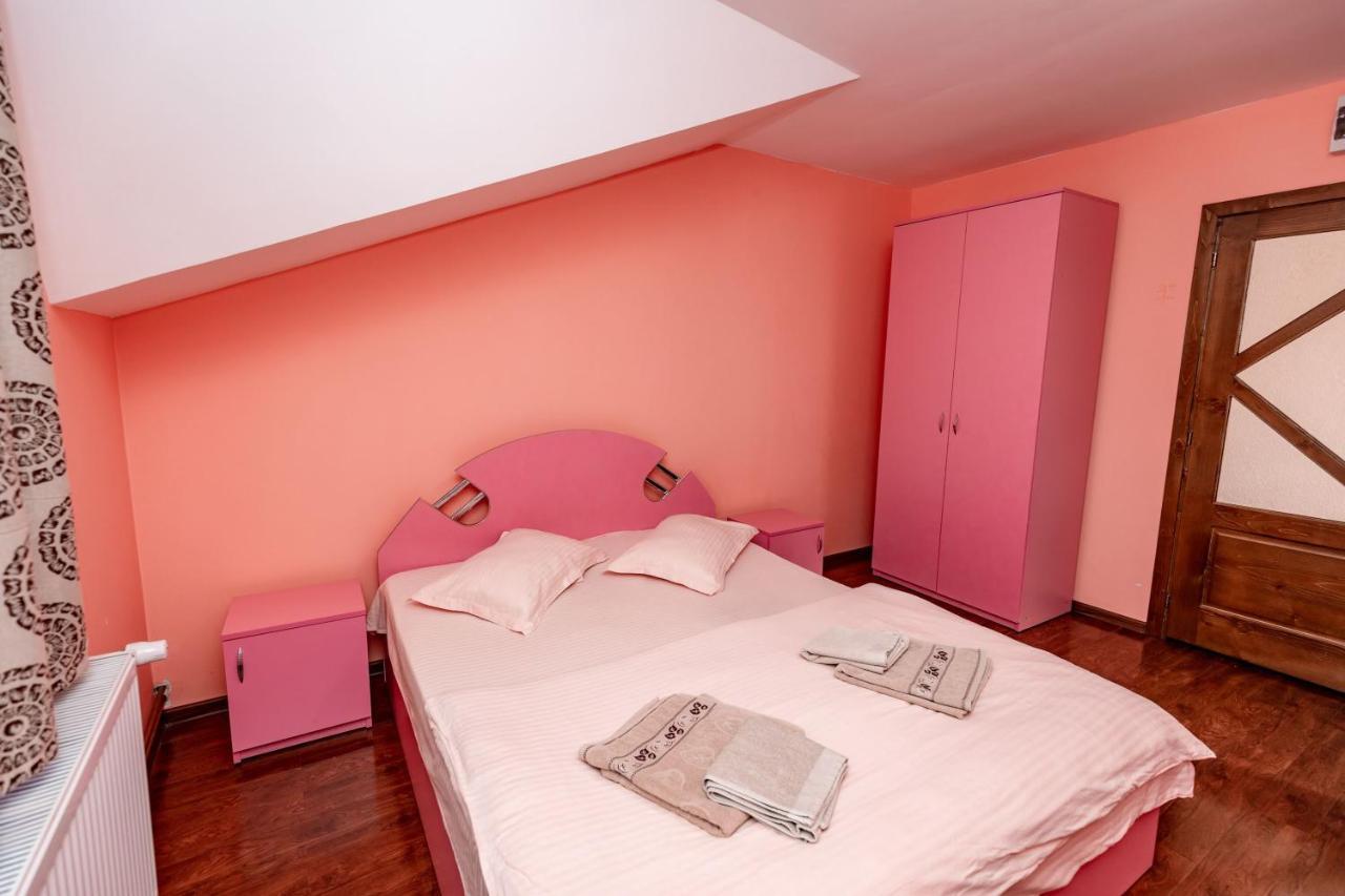 Hotel Complex Stefanesti Bozovici Exteriér fotografie