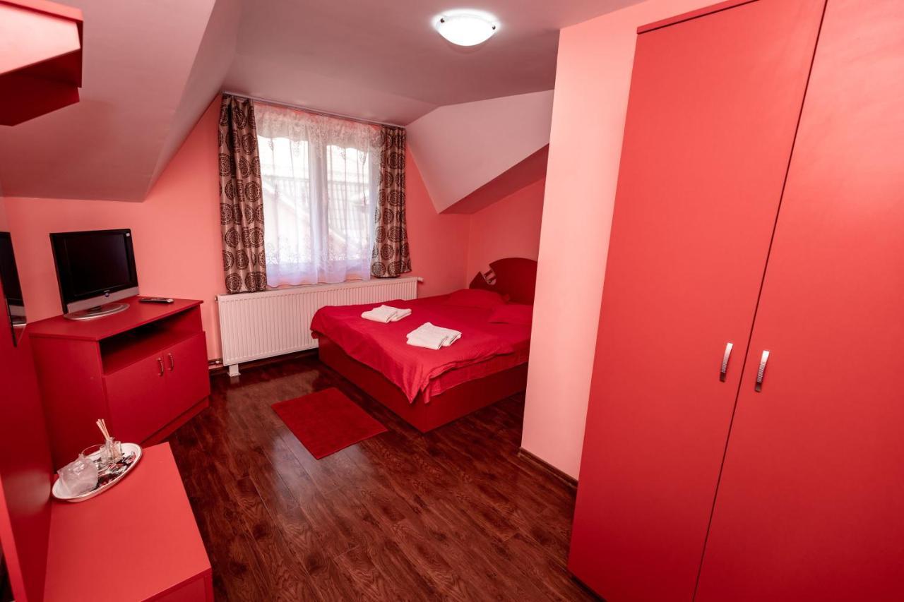 Hotel Complex Stefanesti Bozovici Exteriér fotografie